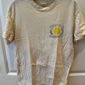 Melbourne Tournament Mens XS Cream T-Shirt Abercrombie & Fitch